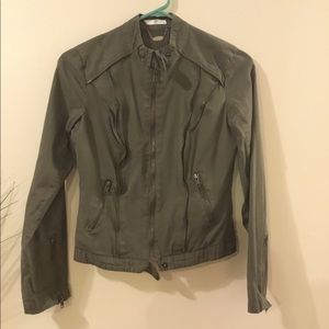 Green Zipper Jacket  ✅